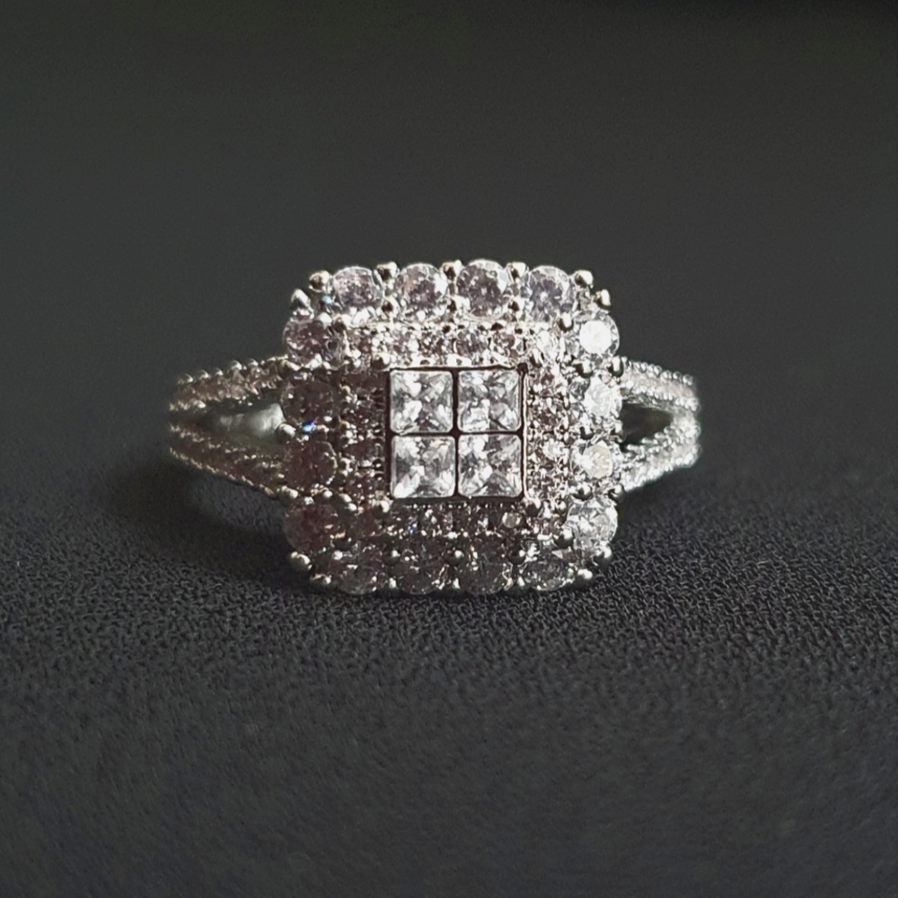 Trendy Silver Diamond Ring